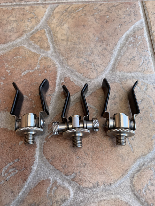 4D2D0A47-78F3-432E-B616-C2E0ACCAAD13