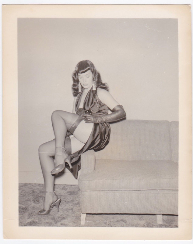 Vintage 1950's  bettie
