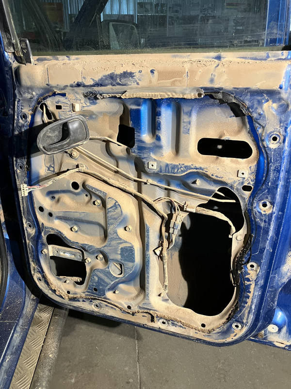 F639999E-8C7B-4EB6-B6A0-2FCAC7F85AEA