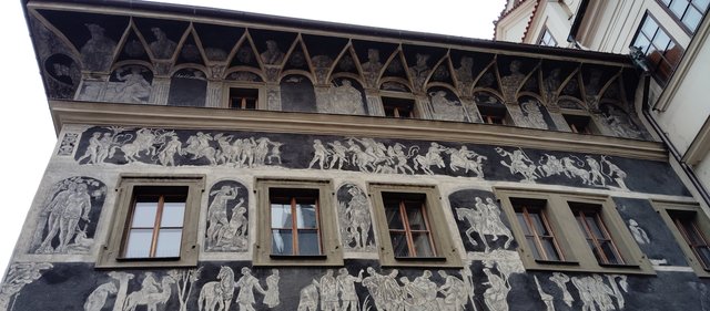 Casa Danzante, Reloj en movimiento y Castillo de Praga - Viena - Bratislava - Praga, Navidad 2024 (11)