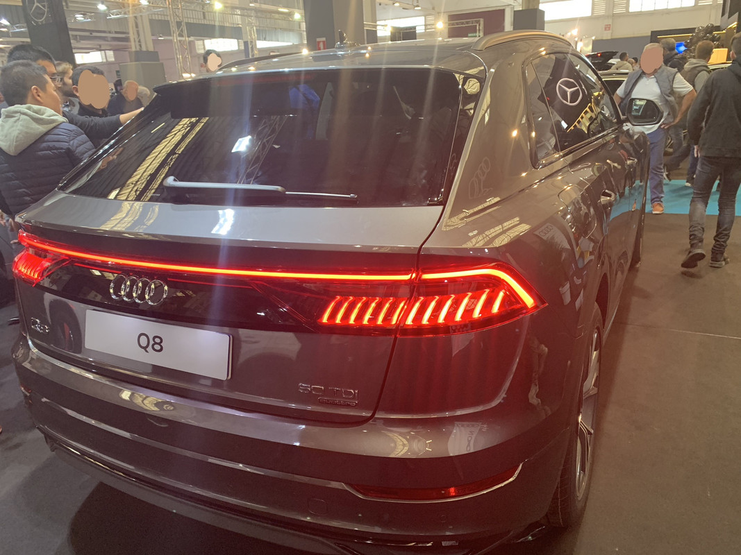 Coffre Audi Q8 fermé