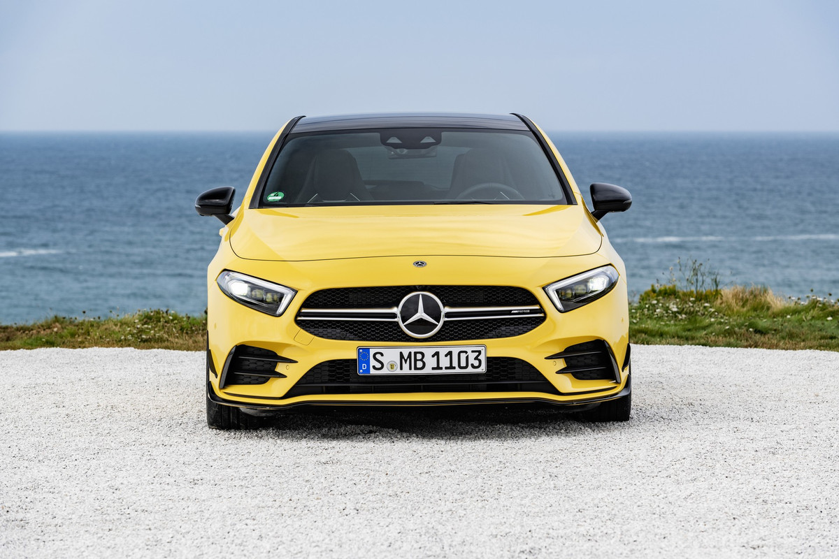Mercedes-AMG A 35 4MATIC (2)