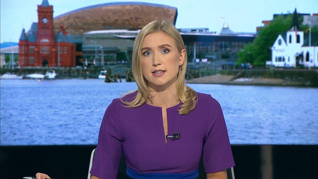 09.15 - 18.00.00 - ITV News Wales at 6. A round-up of all the latest ....ts_snapshot_25.06.675