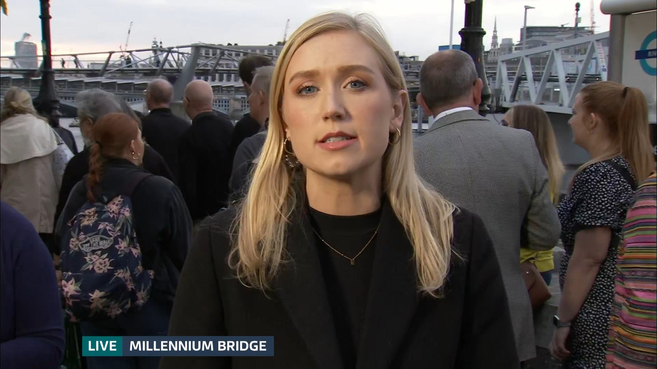 ITV Evening News_20220915_18301930.ts_snapshot_00.19.36.247