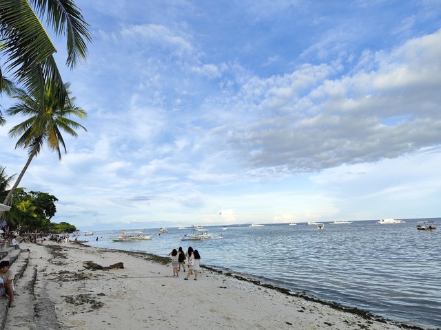 --DÍA 12 (22 junio):  Bohol (Balicasag) - Un mes por Filipinas y Tailandia con niñas (2025) (5)