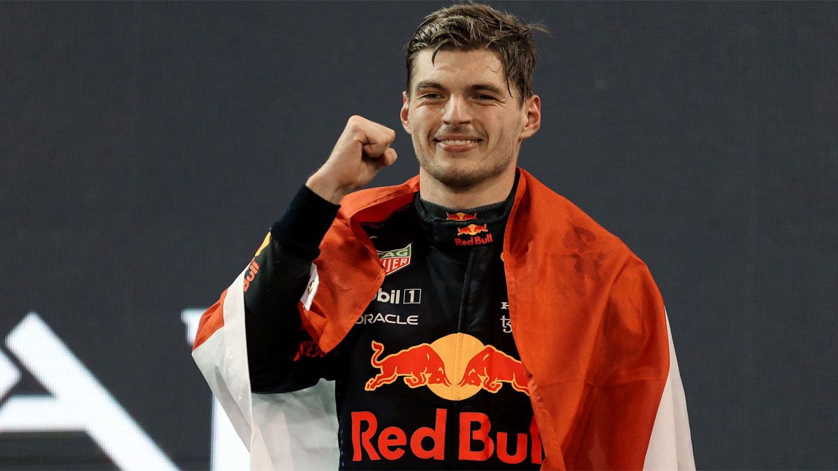 Revelan la gran diferencia salarial entre Max Verstappen y Checo Pérez
