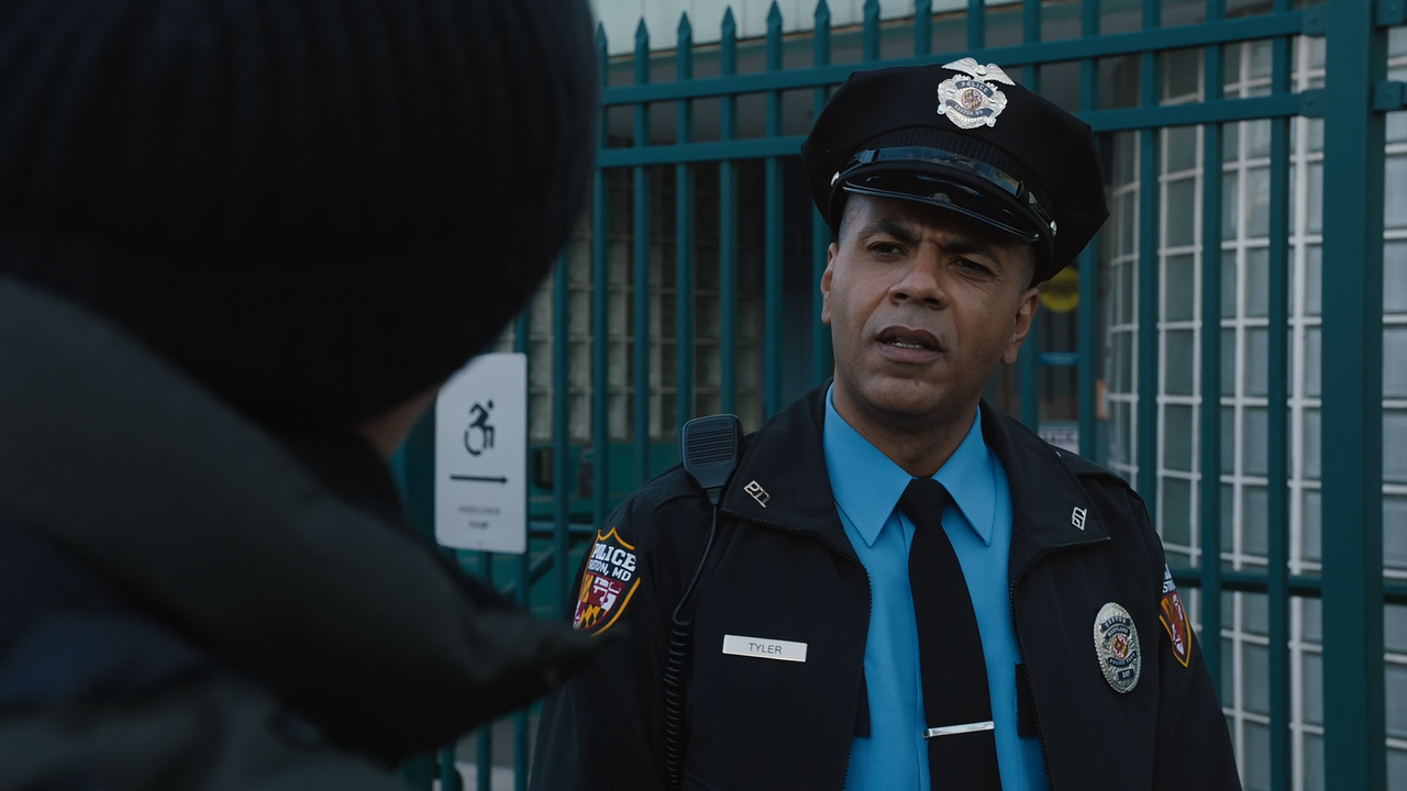 FBI.Most.Wanted.S03E13.Overlooked.1080p.10bit.AMZN.WEB-DL.DDP5.1.HEVC-Vyndros.mkv_snapshot_28.00_[20