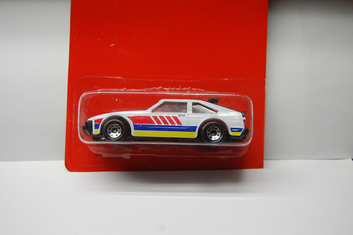 6 Dinky Matchbox Toyota Supra