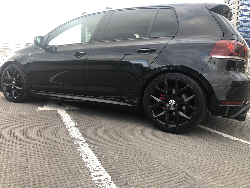 7A5BFD8B-41DA-4F0A-8A09-764439F9BDEF