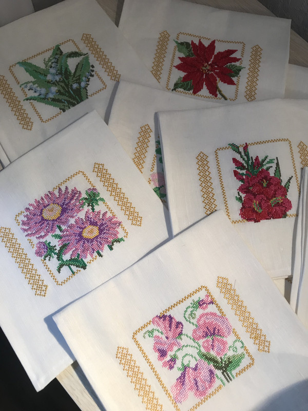 AE0E1A05-0627-4E3D-B53A-181C2E1C2667