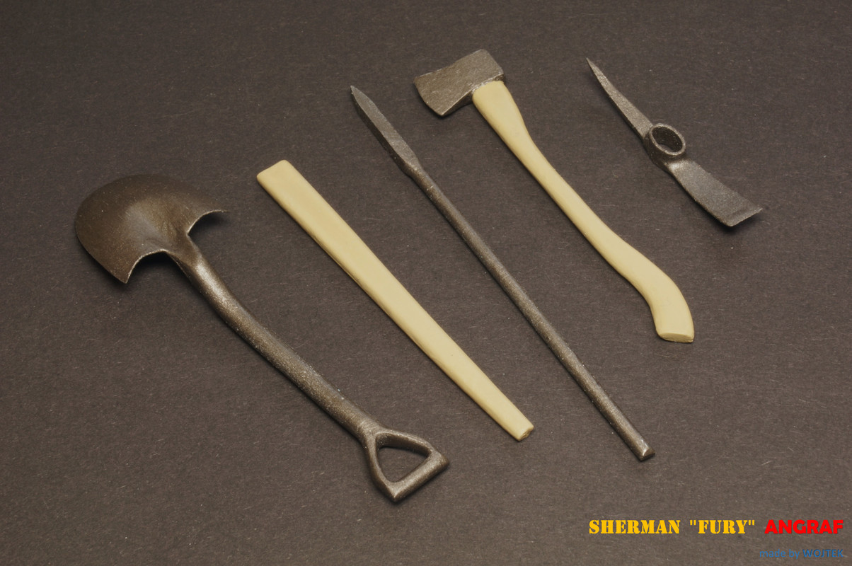 M4A3E8 SHERMAN  FURY 140