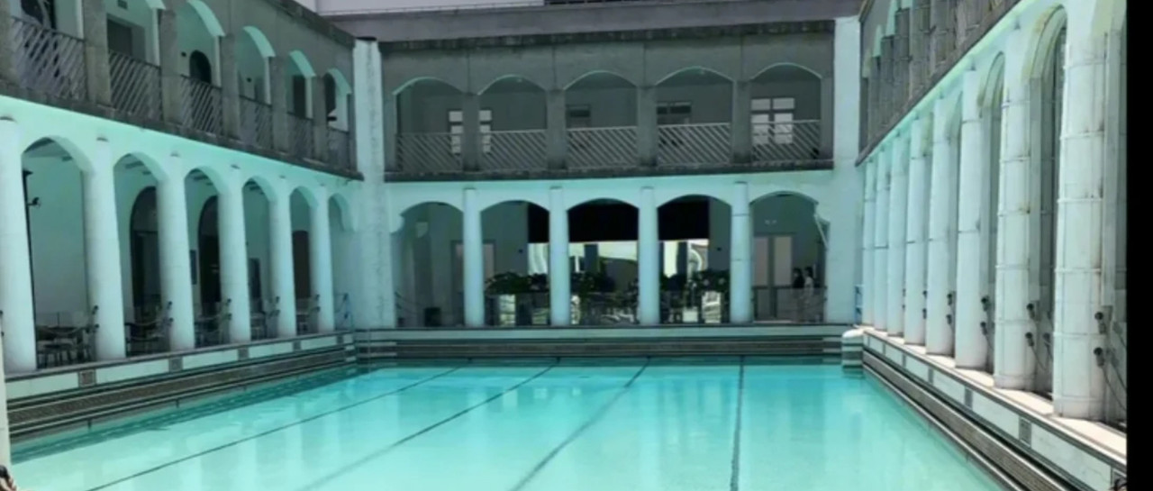 EF904426-2788-4BF1-9D46-1D46BBF4BFC4