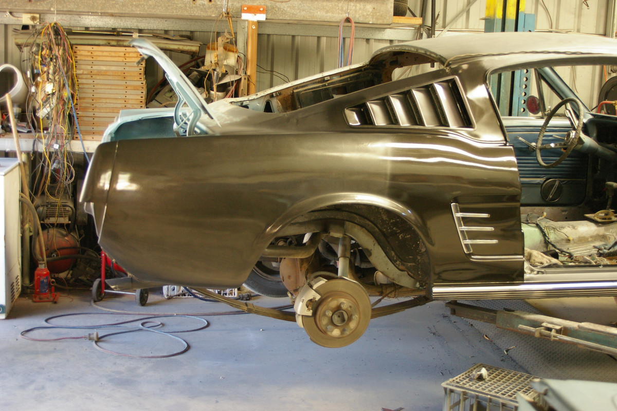 mustang build paint 015