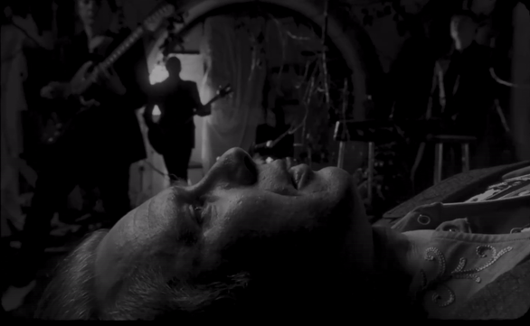 D24F60C4-0B8A-4594-9C19-99D58E030C0E