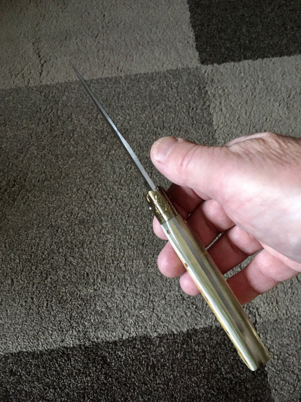 2F9D15D1-9F71-42D1-B430-72537803EF9C