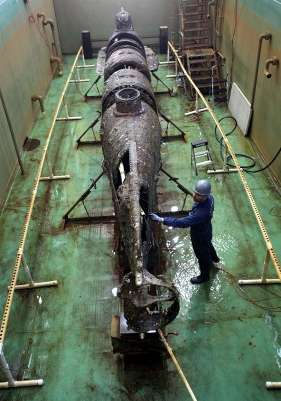 Submarine-42