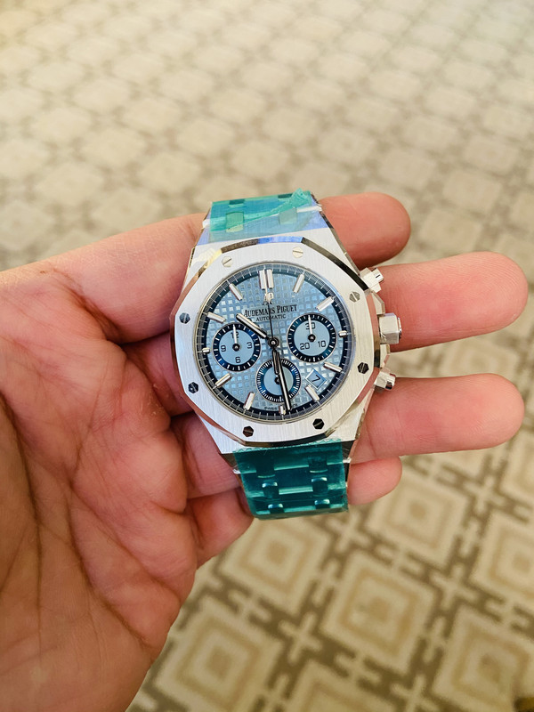 FBDE4BEA-D83D-4E1F-9650-B6DE790E74ED