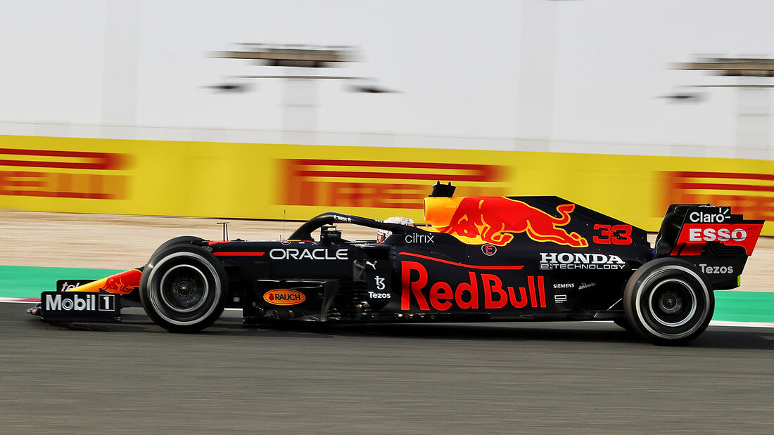 Max-Verstappen-Red-Bull-GP-Katar-2021-Freitag-19-11-2021-169Gallery-fa687363-1852145