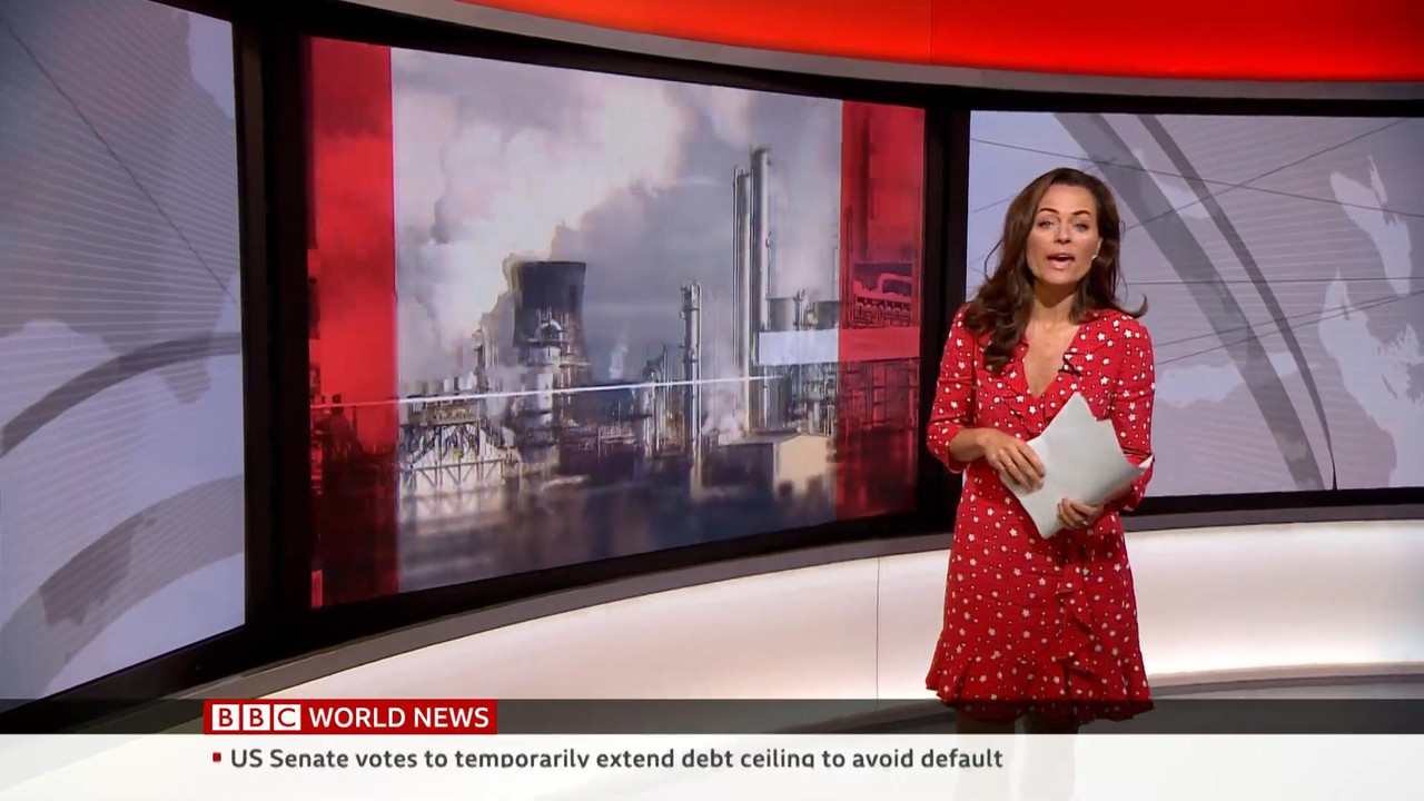 10.08 - 06.00.00 - BBC World News. News. Reporting on the day's inter....ts_snapshot_34.24_[2021.10.