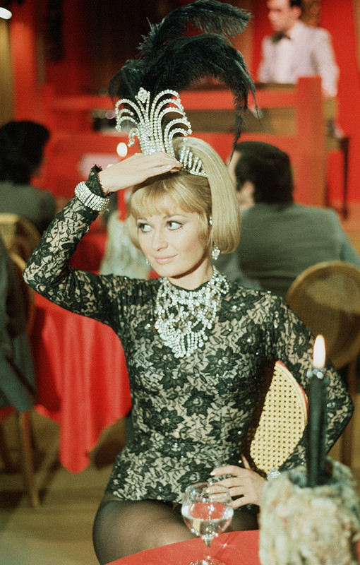 Stephanie_Beacham_a31