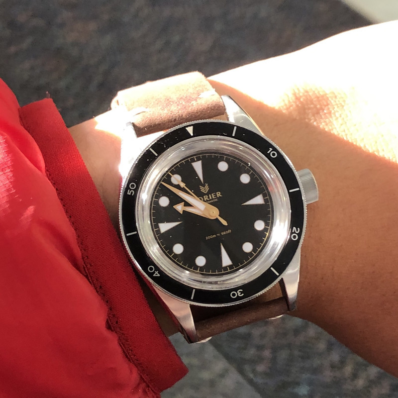 221080C3-3D11-47B8-A617-2380BC24FAA3