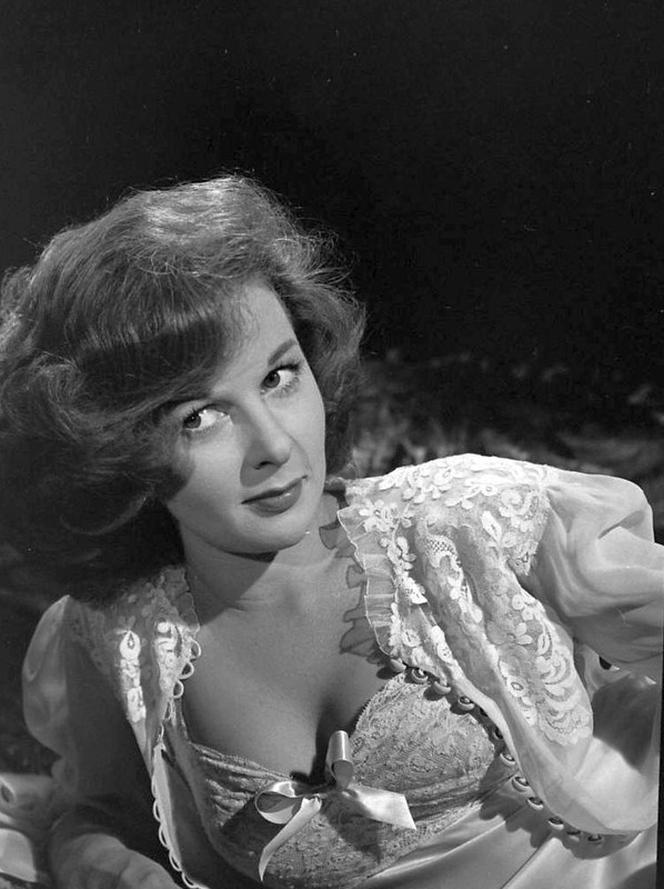 Susan_Hayward_b37