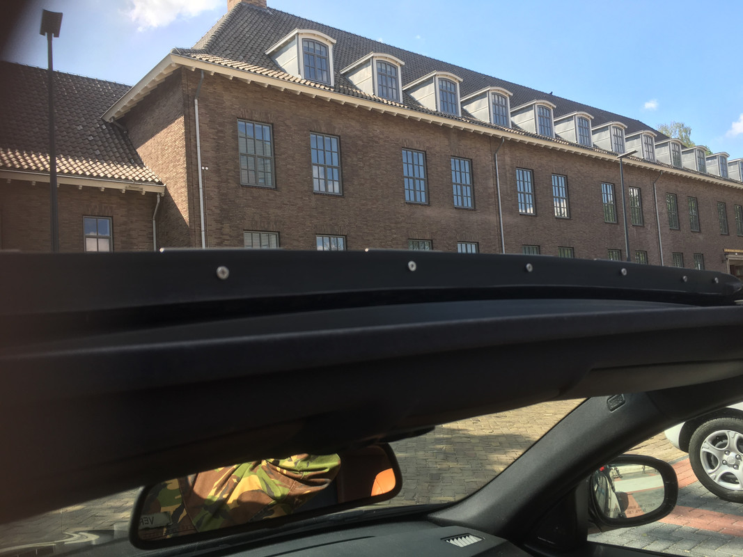 77473529-F2D5-4A71-B835-3A06D896D7B6