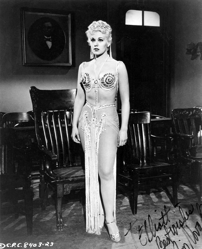 kim_novak_99