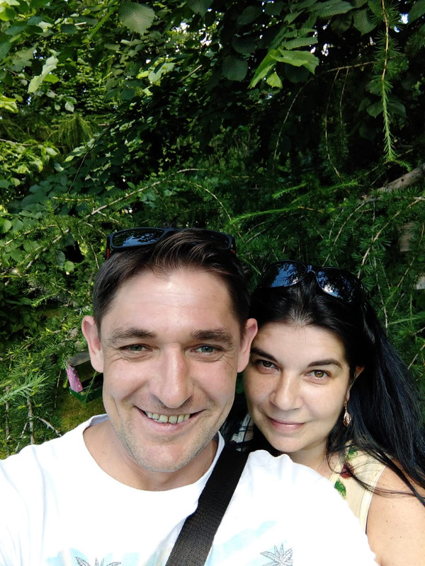 42F7DC17-5CBE-47A4-9AD6-77FD6EF5E54A