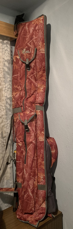 0A0BA1FF-1A17-455F-A313-0DE4ABE40E87