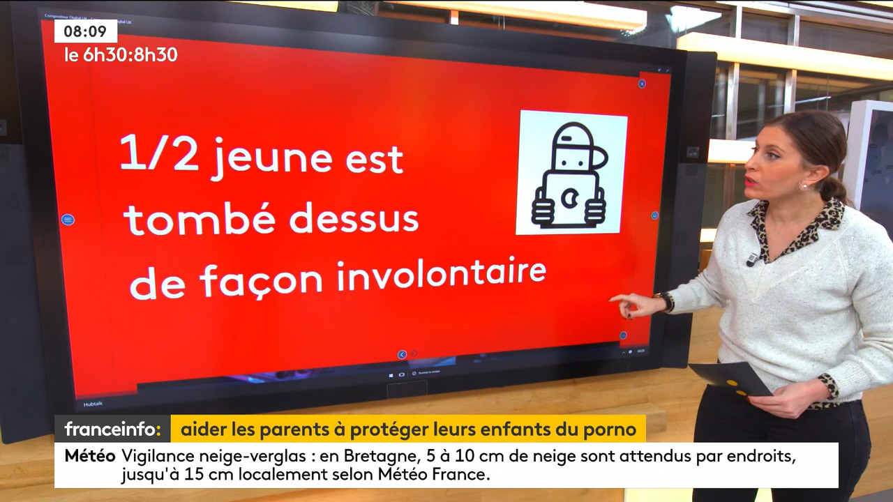 02.09 - 05.29.00 - Le 6h30 9h30. Entre JT, chroniques, invités et rev..._001.ts_snapshot_26.36.655