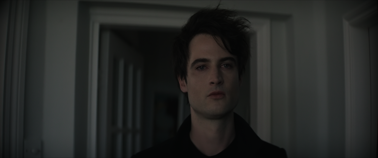 The.Sandman.S01E06.The.Sound.of.Her.Wings.2160p.10bit.HDR.BluRay.AAC7.1.HEVC-Vyndros.mkv_snapshot_09