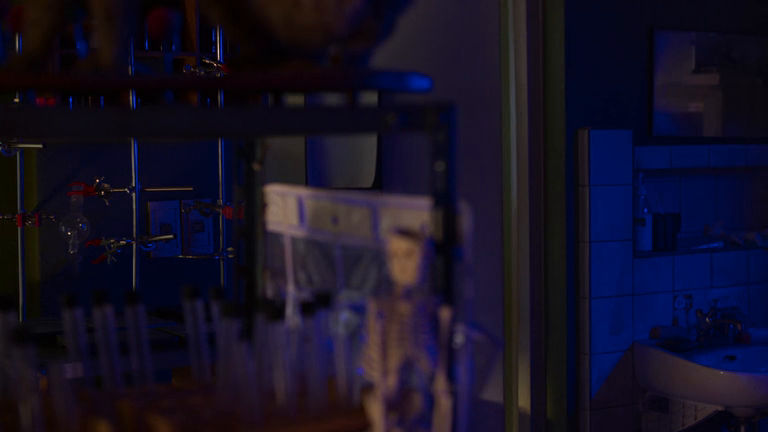 All.Of.Us.Are.Dead.S01E01.WEBRip.ITA.KOR.AAC.Multisub.x264-BlackBit[screenshot 4]