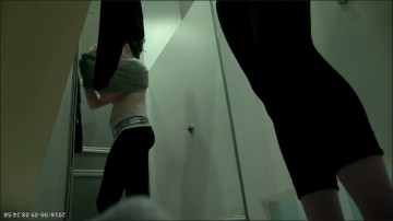 [Image: Voyeur13975082155.jpg]