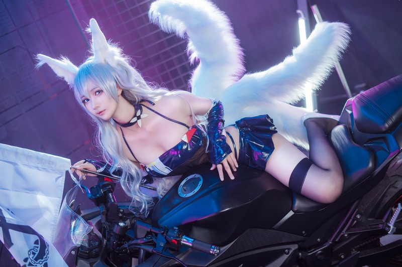 艾西Aiwest 碧蓝航线巴尔的摩&信浓赛车女郎Cosplay写真图集 双人高清图集 47P (200.7M)插图2