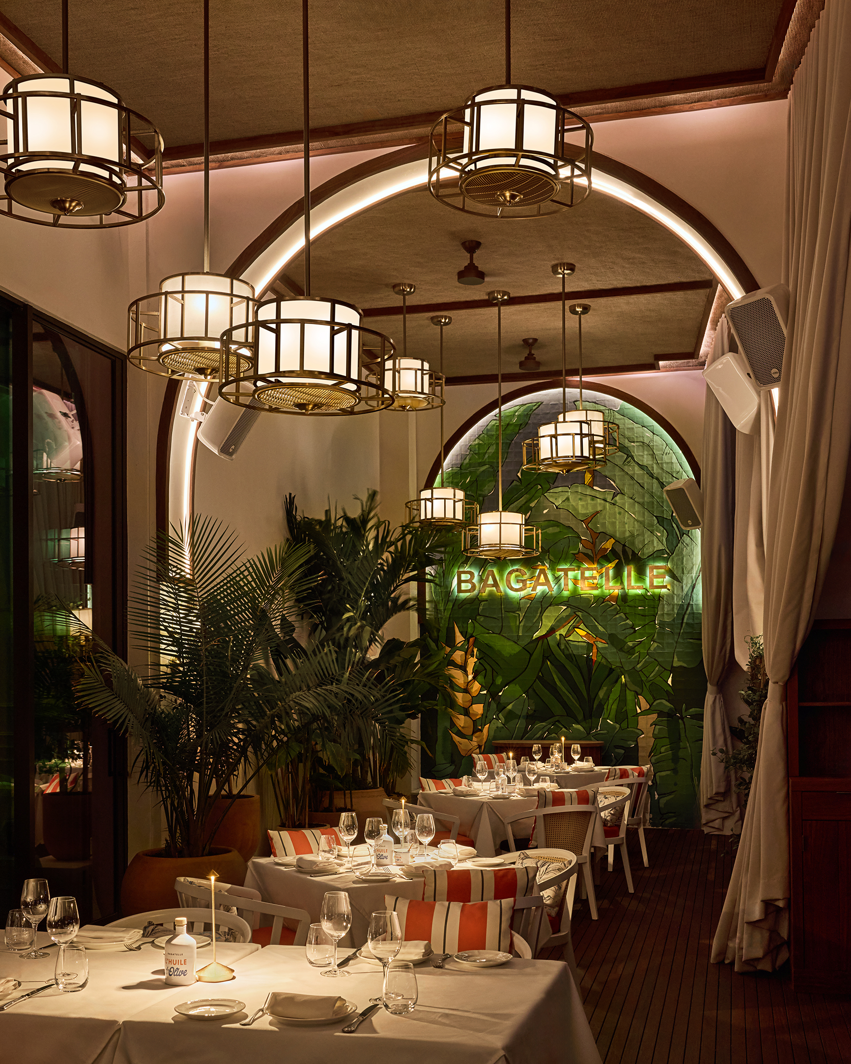 Bagatelle Outdoor Patio View