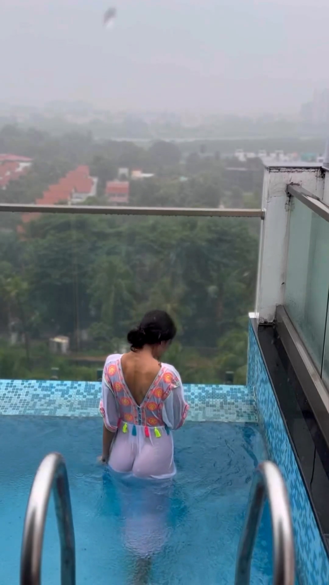 Jikki Nair nude 00 00 00 28 Still002 — Postimages