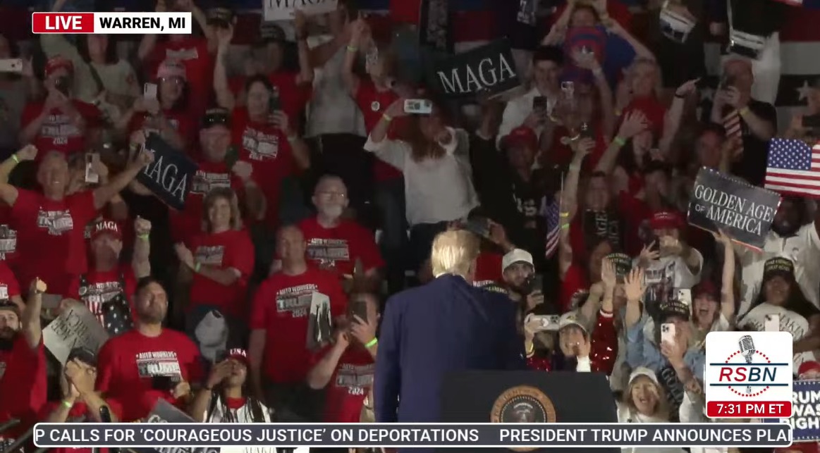 LIVE: President Trump Holds a Rally Celebrating his First 100 Days in ...