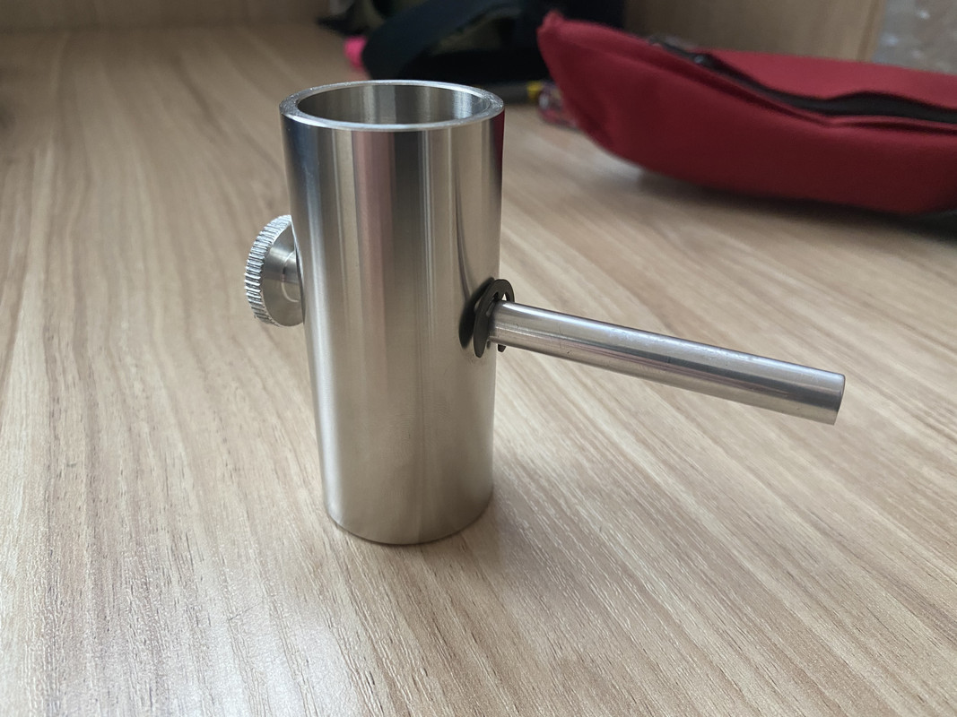 FDF9C9DB-441D-4C1A-ADED-D8D8060E1F0D