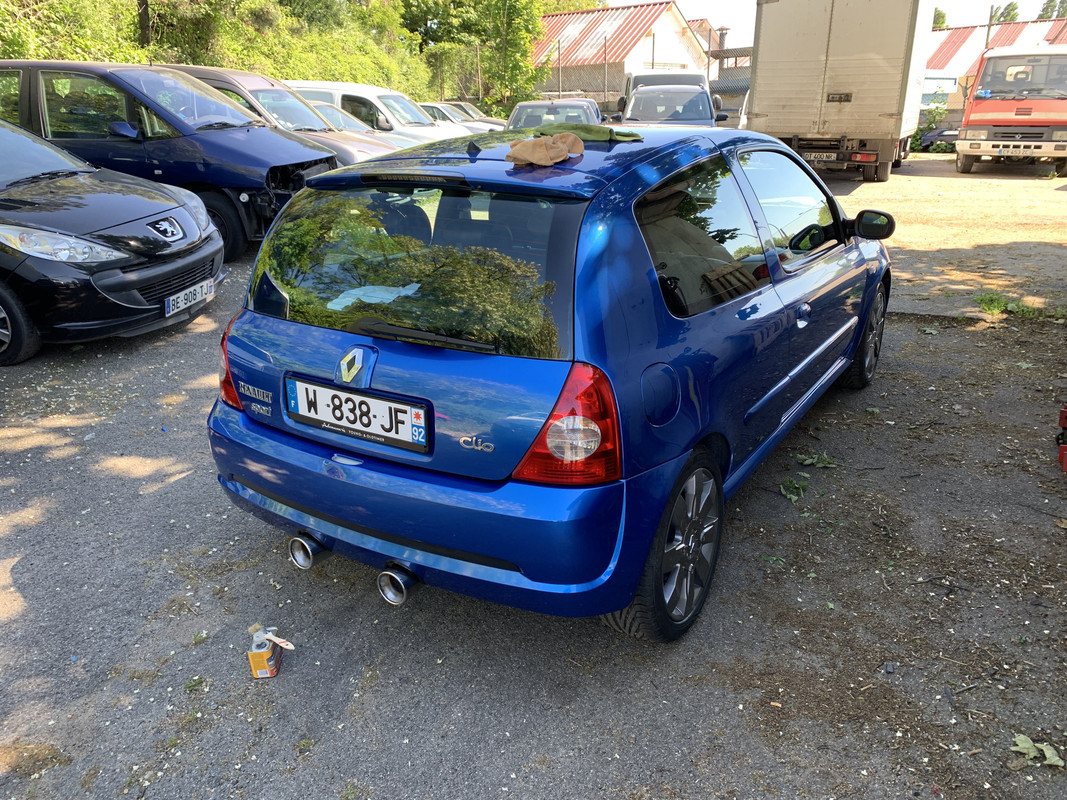 9DEF35EF-77D2-4045-B9FD-E0AF06583087