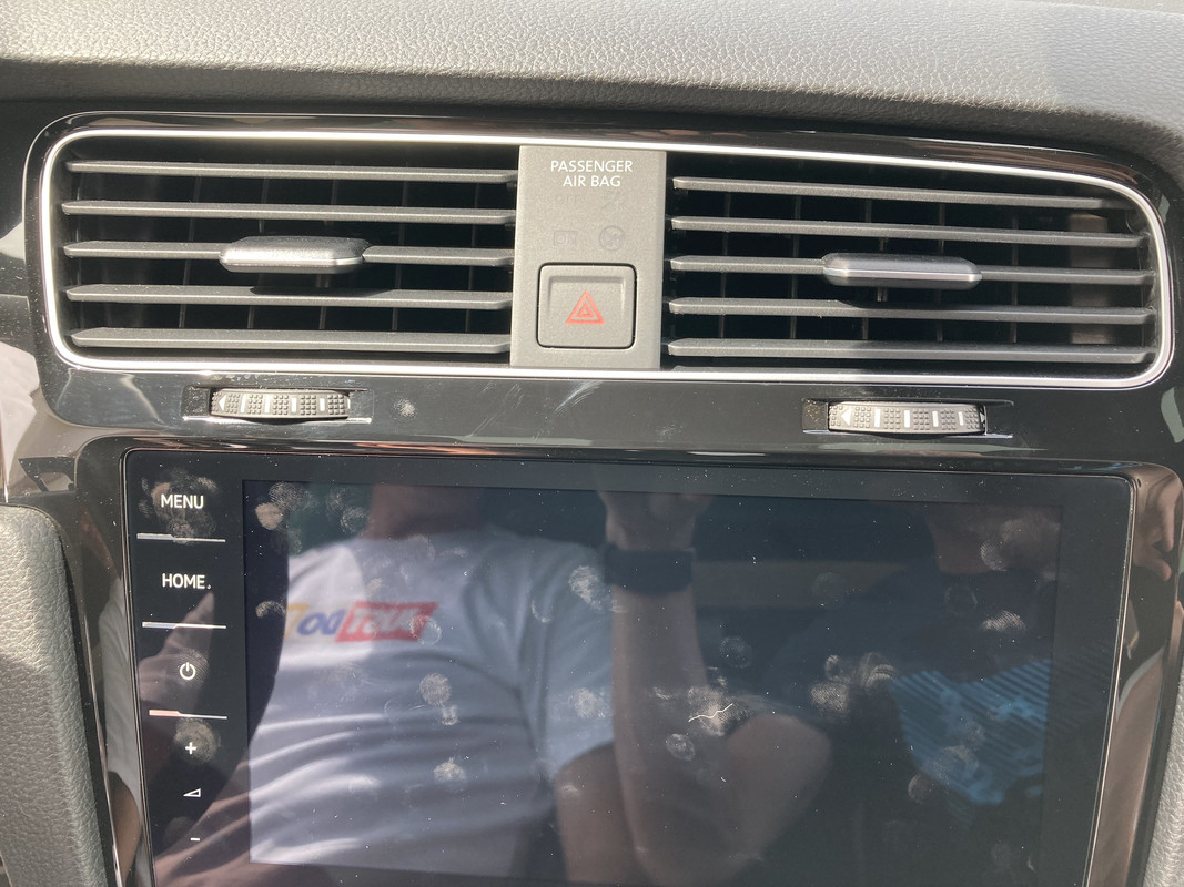 3CDC8015-39C6-4658-B4B3-6F9F74AD7C2D