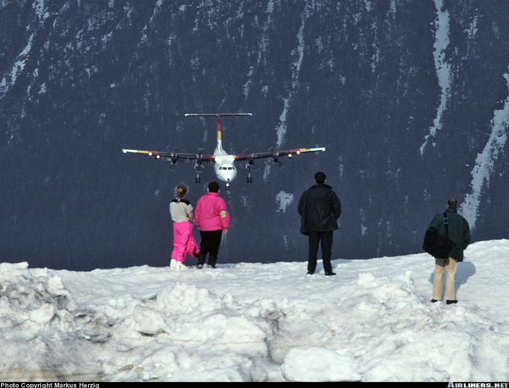 Aviation insolite II - Page 12 Pente-de-la-piste-monte-avec-un-maximum-de-18-5-degr-s-La-longueur-de-la-piste-est-de-525-m-sur-une