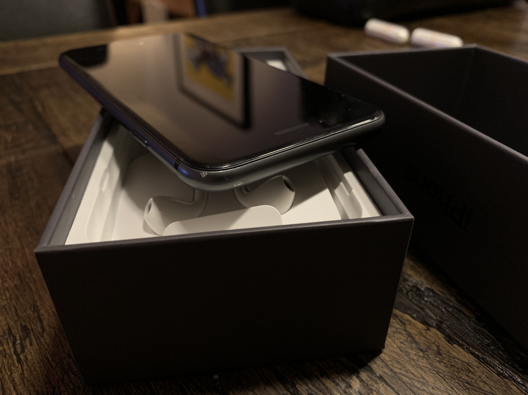 B464D277-1668-4085-B6D2-0180DA77EAEE