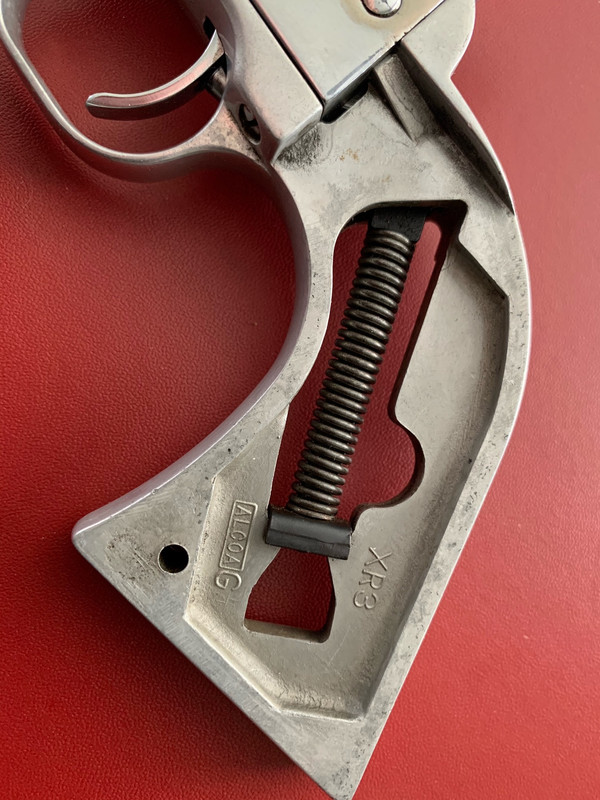 EC2A9E58-43CD-46D6-8856-567AE7C7F5AE