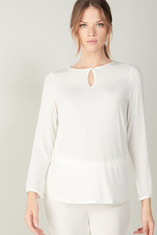 941084F4-88FD-4169-AE9C-AE6E288F8133