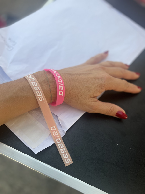 C710F2E9-25DD-4CAD-A401-91597551CF27