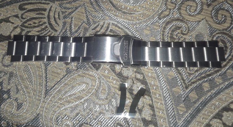 My first Seiko diver SKX031 strap/bracelet and movement My first Seiko diver SKX031 strap/bracelet and movement