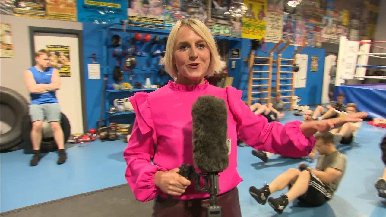 10.20 - 18.00.00 - ITV News West Country. Bringing you all the latest....ts_snapshot_25.29.024
