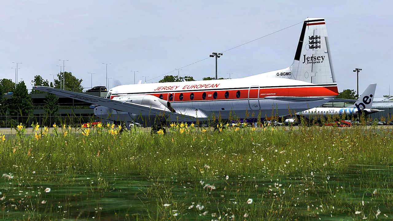 Southampton-airport-EGHI-HS748.jpg