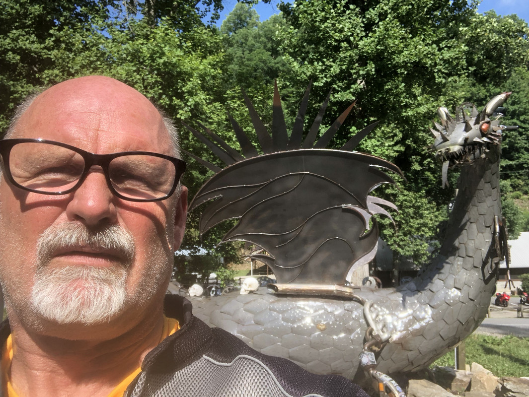 8DAA3865-57CA-4895-B140-4A4FBEBAF2A0